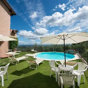 Casa Lari , San Gimignano Włochy